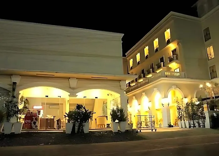 Мини-отель Rafael And Mansion